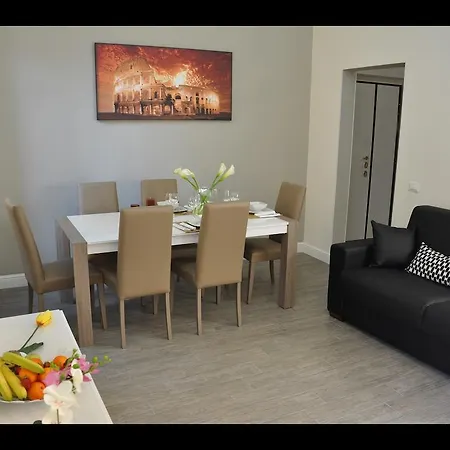 Just Colosseum Apartment Rome